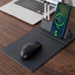 ⁦Chargeur sans fil 5 en 1 pliable 15 W, tapis de souris avec porte-crayon et support de téléphone pour le bureau⁩ - الصورة ⁦6⁩
